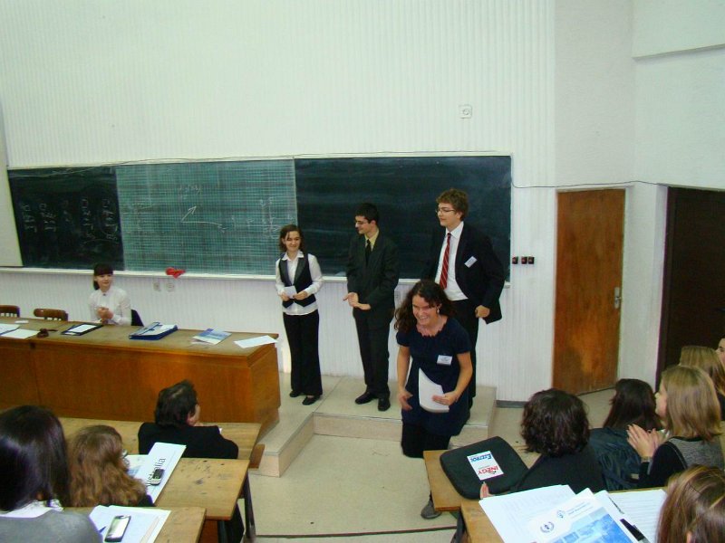 32-closing.jpg