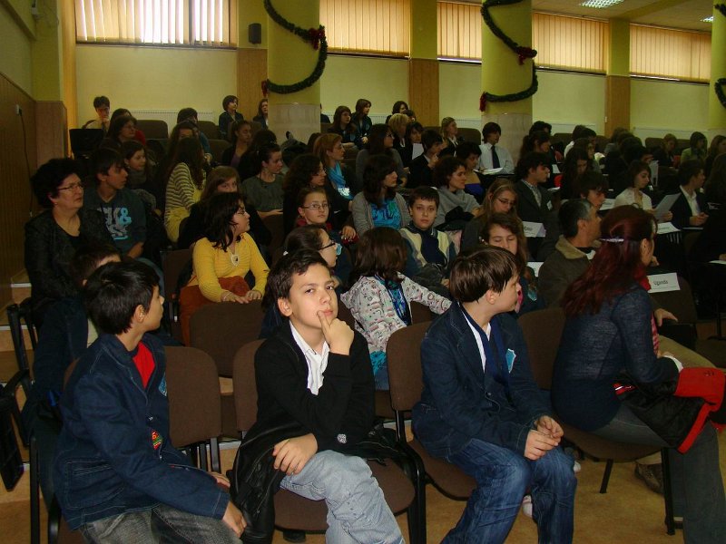 2-fm.jpg