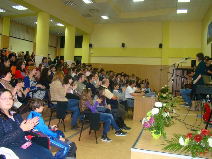 103-at2011