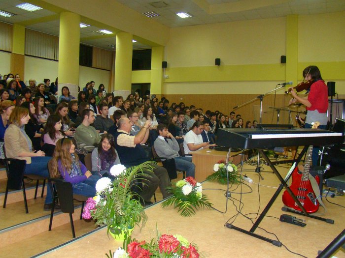 119-at2011