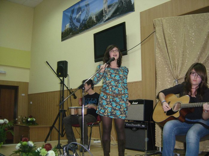 81-at2011