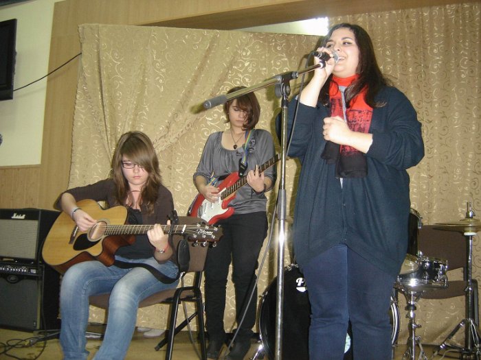83-at2011